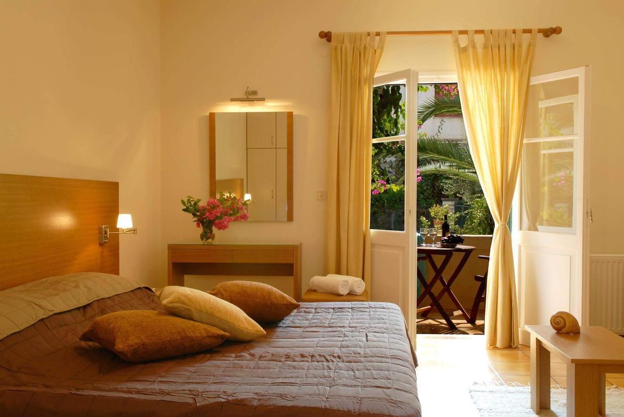 Romanos Apartments Gaios Zewnętrze zdjęcie